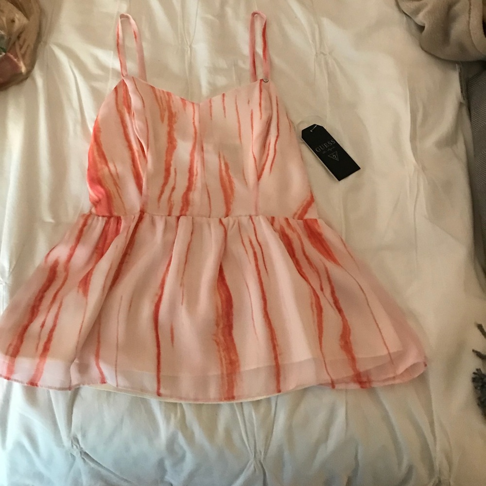 Guess pink Peplum top - Picture 2 of 6
